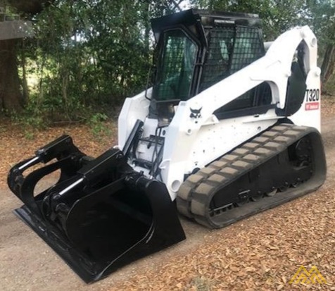 Bobcat T320 Excavator 0