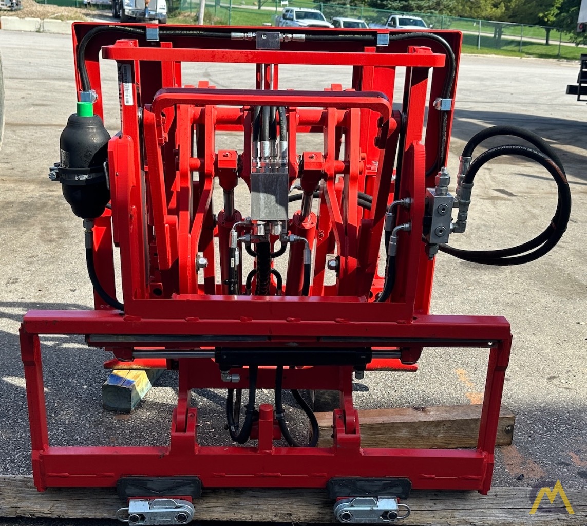 Bolzoni Fork-Mounted Push Pull Attachment – 3,527 lb / 1,600 kg Capacity – Like New 10
