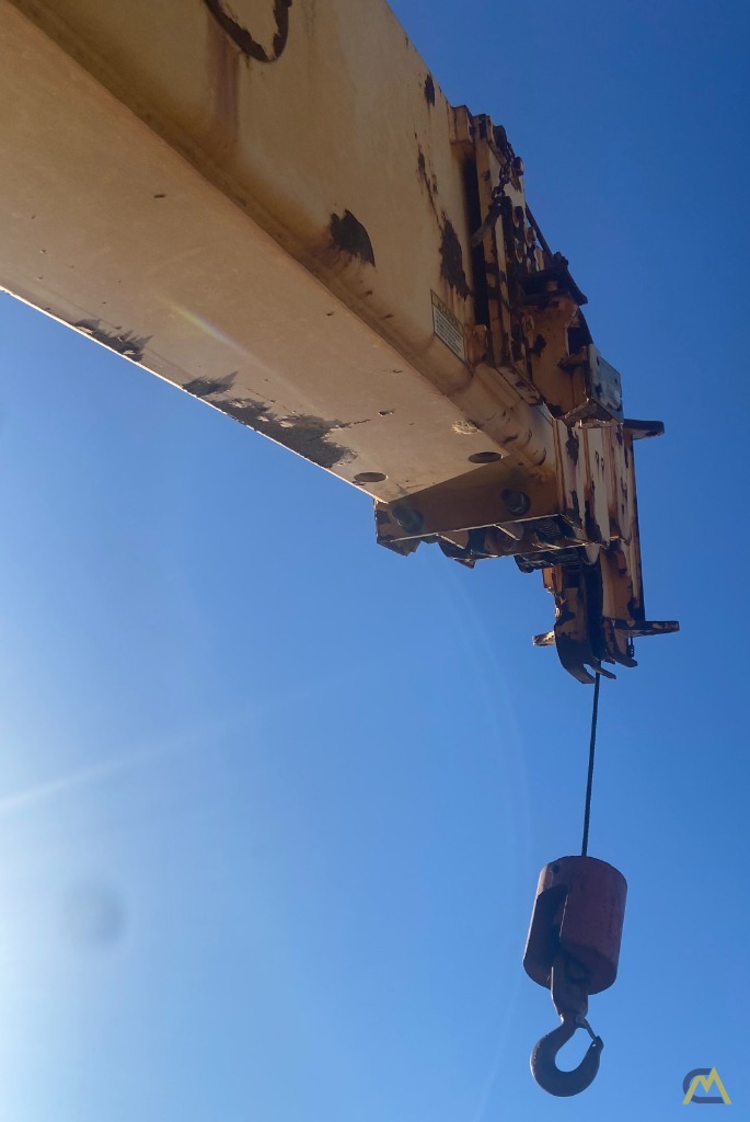 Broderson IC-200-3H 15-ton Carry Deck Industrial Crane Low Hours 7