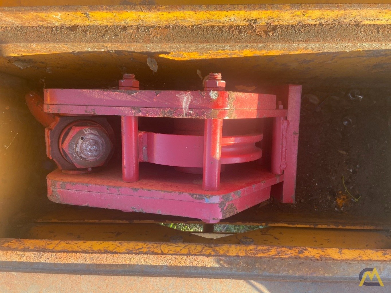 Broderson IC-200-3H 15-ton Carry Deck Industrial Crane Low Hours 9