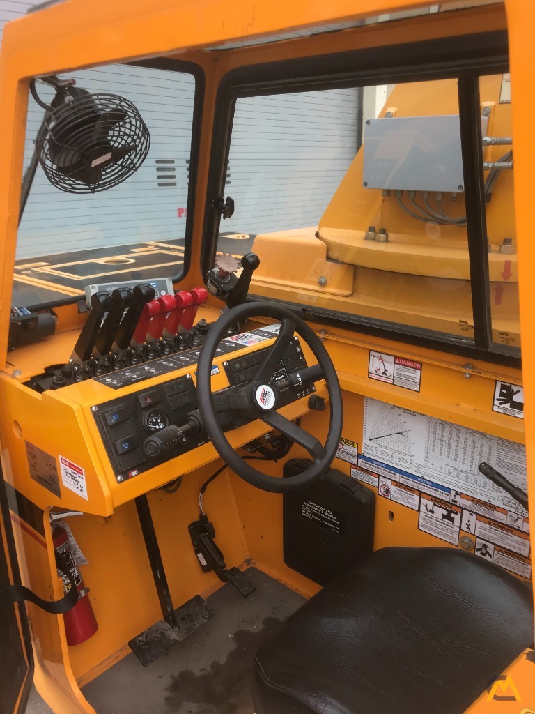 Broderson IC-200-3H 15-Ton Carry Deck Crane 5