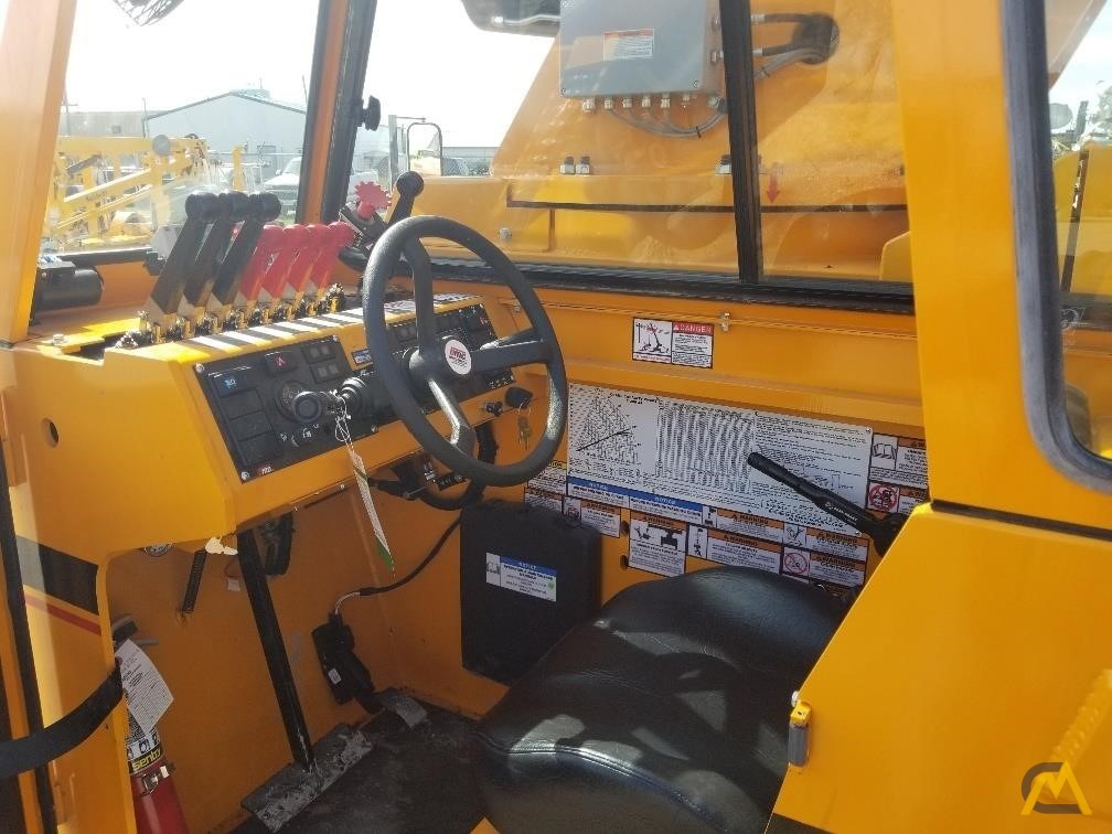 Broderson IC-200-3J 15-ton Industrial Carry Deck Crane 8