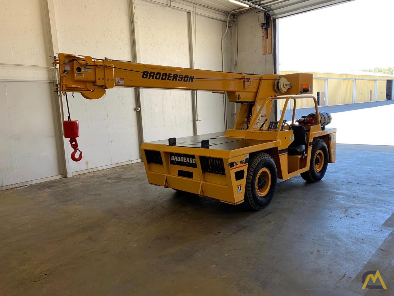 Broderson IC-80-3F 9-Ton Compact Carry Deck Crane 6