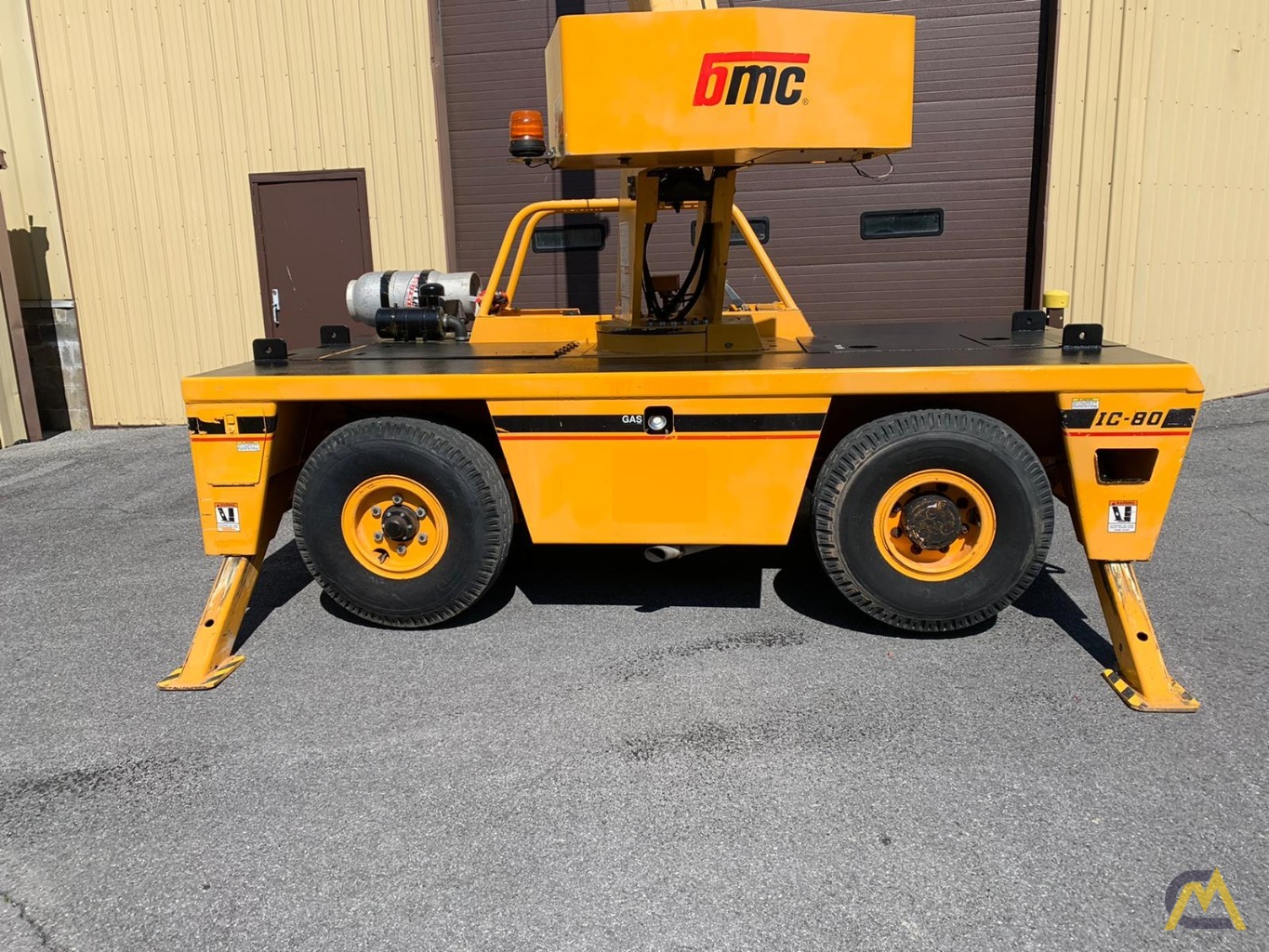 Broderson IC-80-3F 9-Ton Compact Carry Deck Crane 4