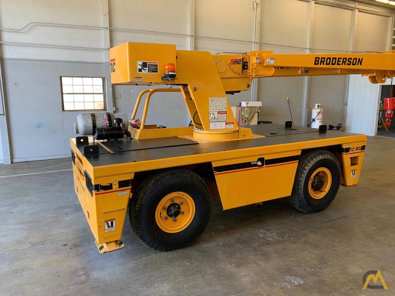Broderson IC-80-3F 9-Ton Compact Carry Deck Crane 8