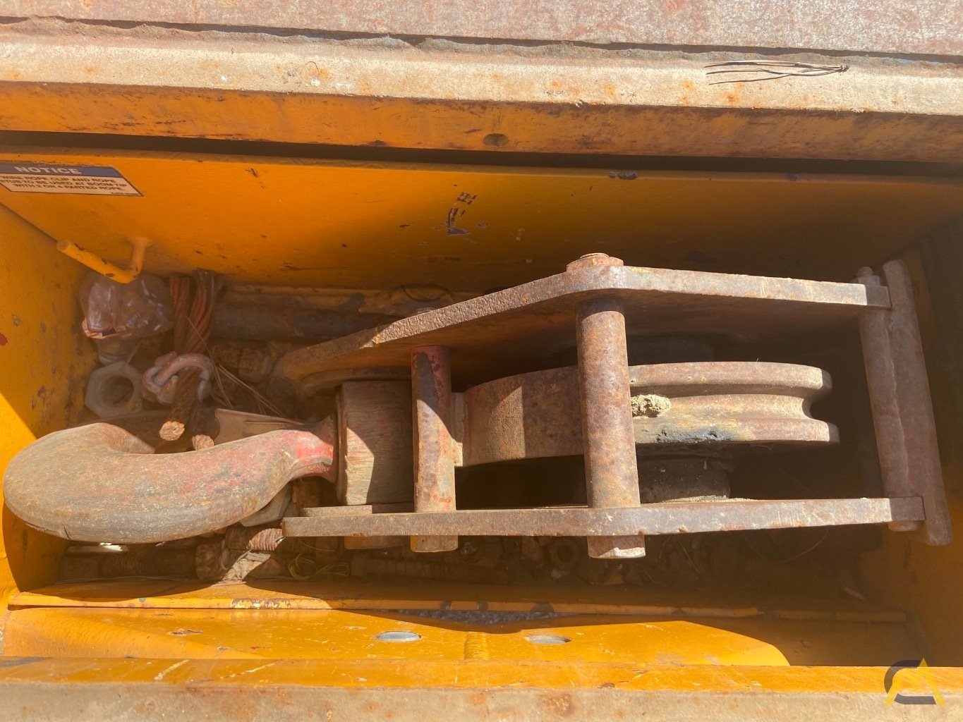 Broderson IC-80-3F 9-ton REFURBISHED Industrial Carry Deck Crane 17