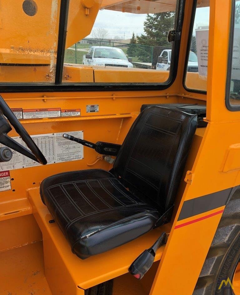 Broderson IC-80-3G 15-Ton Carry Deck Crane 7