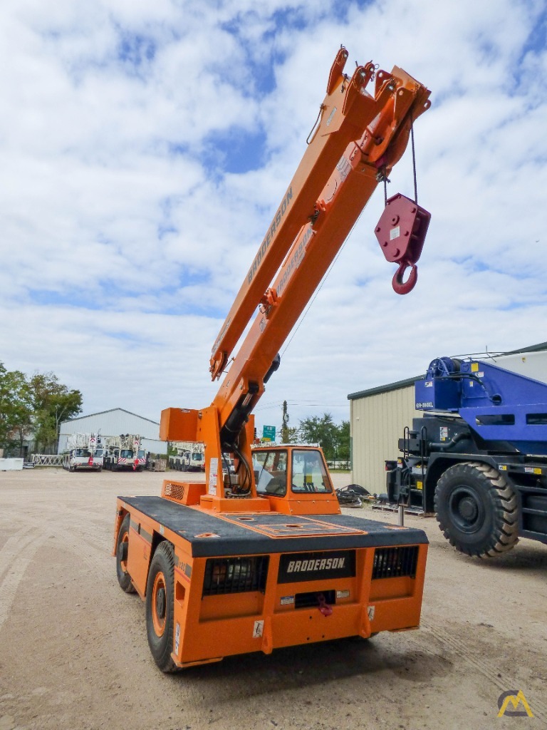 Broderson IC-80-3L 9-Ton Carry Deck Crane 3