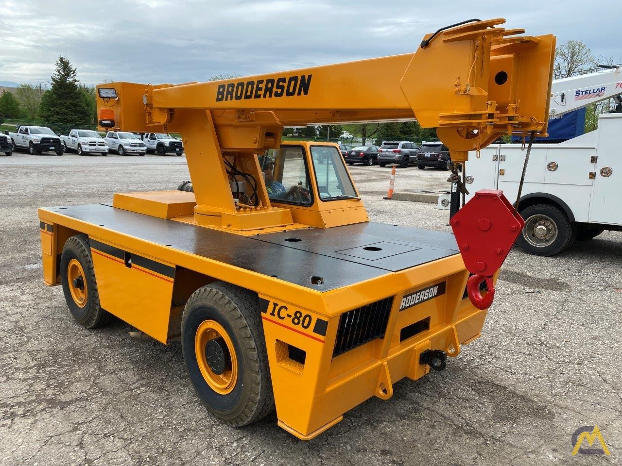 Broderson IC-80-1G 9-Ton Carry Deck Crane 3