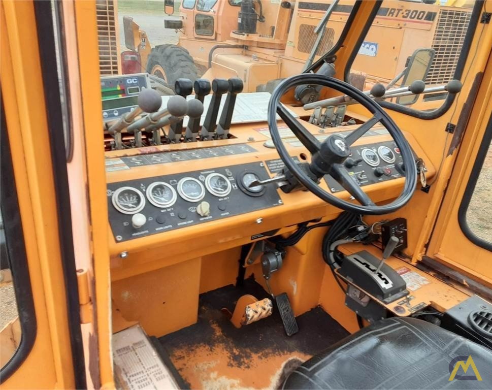 Broderson RT-300-2C 15-ton Down Cab Rough Terrain Crane 3