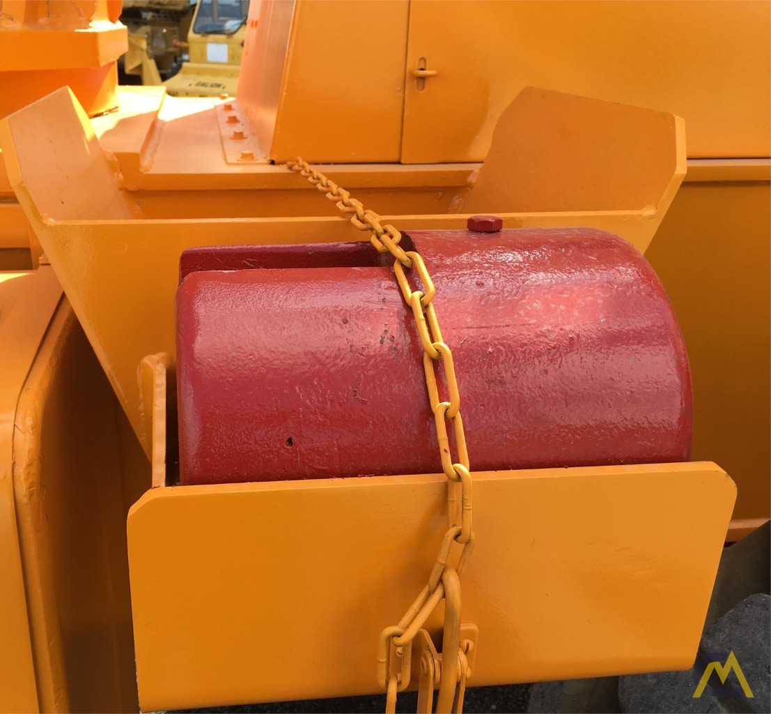 Broderson RT-300-2C 15-Ton Down Cab Rough Terrain Crane 14
