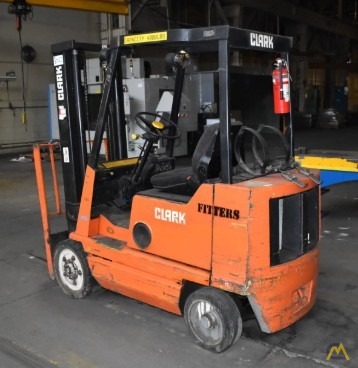 Clark GCS20S 2-Ton Forklift 1