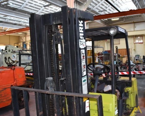 Clark GCX-30 2.4-Ton Forklift 3