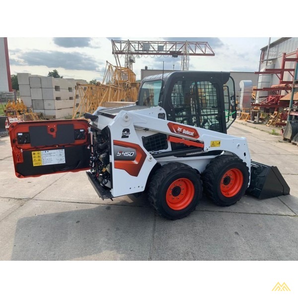 Bobcat S450 Compact Skid Steer Loader 1