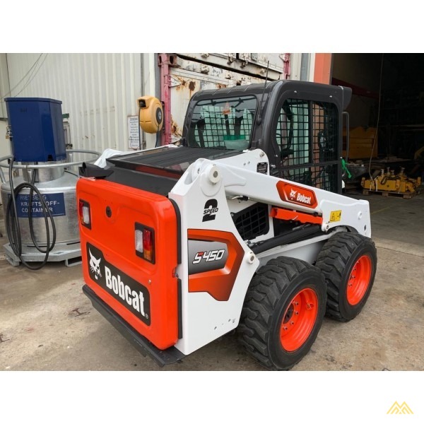 Bobcat S450 Compact Skid Steer Loader 3