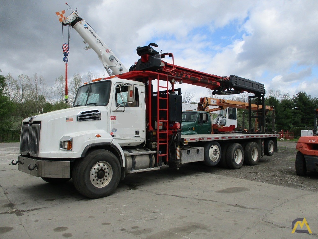 Cormach 50000 WB95 3.06-ton Pallet Fork Loader Crane 0
