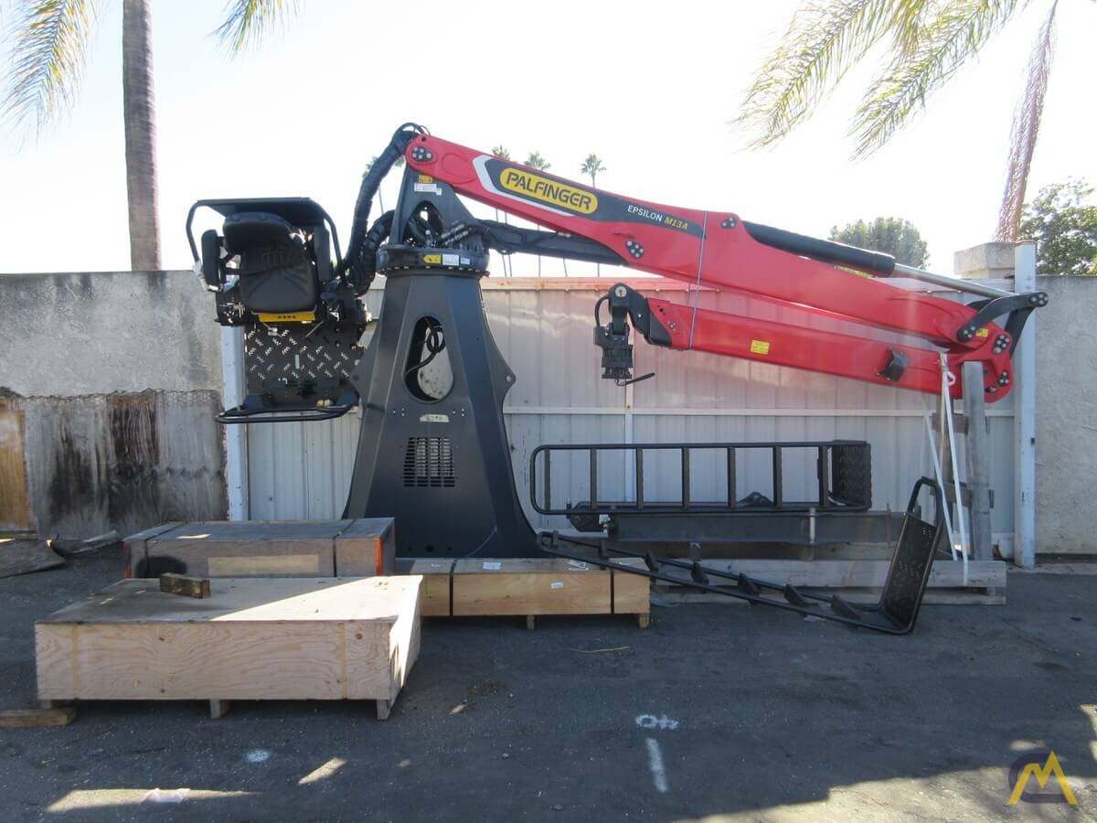Cormach 50000 WB95 3.06-ton Pallet Fork Loader Crane 15