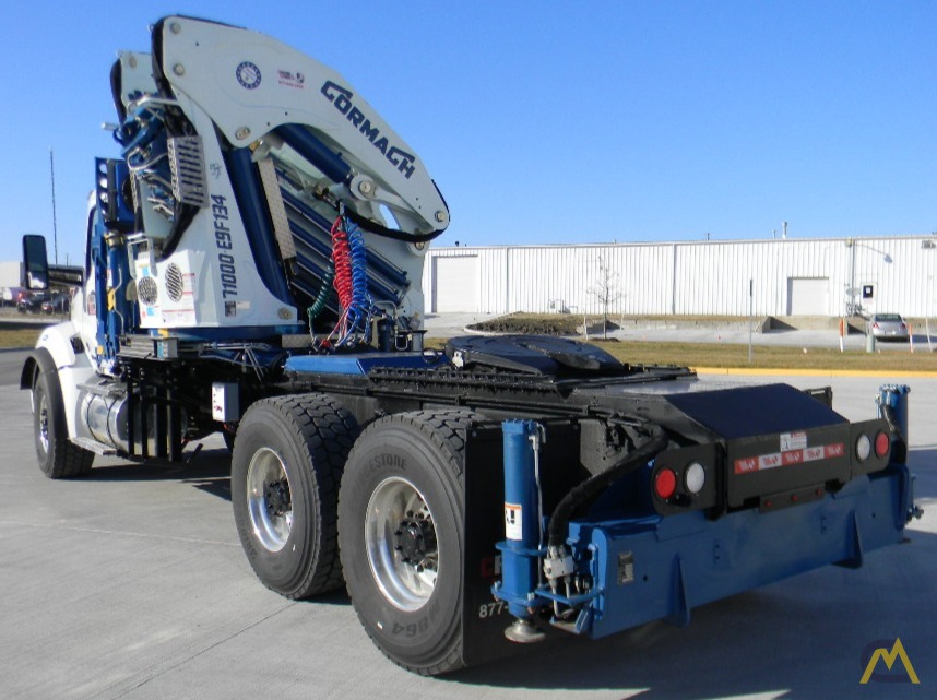 Cormach 71000 E9 ASC Plus 13.67-Ton Knuckle Boom Articulating Crane 3