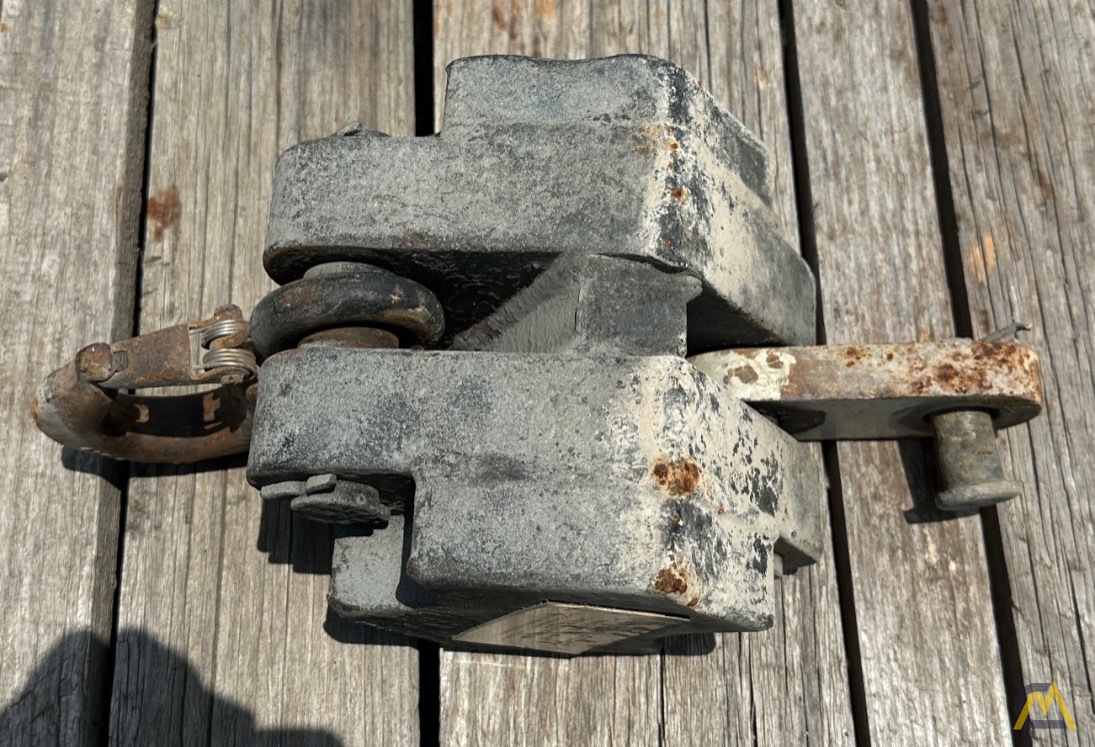 National Crane Hook Block – 2.5 Ton, 50 lbs 0
