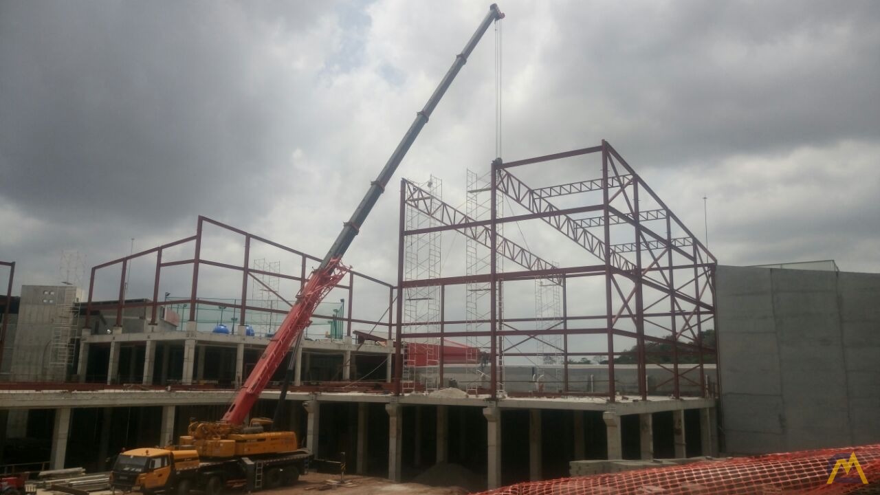 Sany STC1000C 100-Ton Telescopic Truck Crane 4
