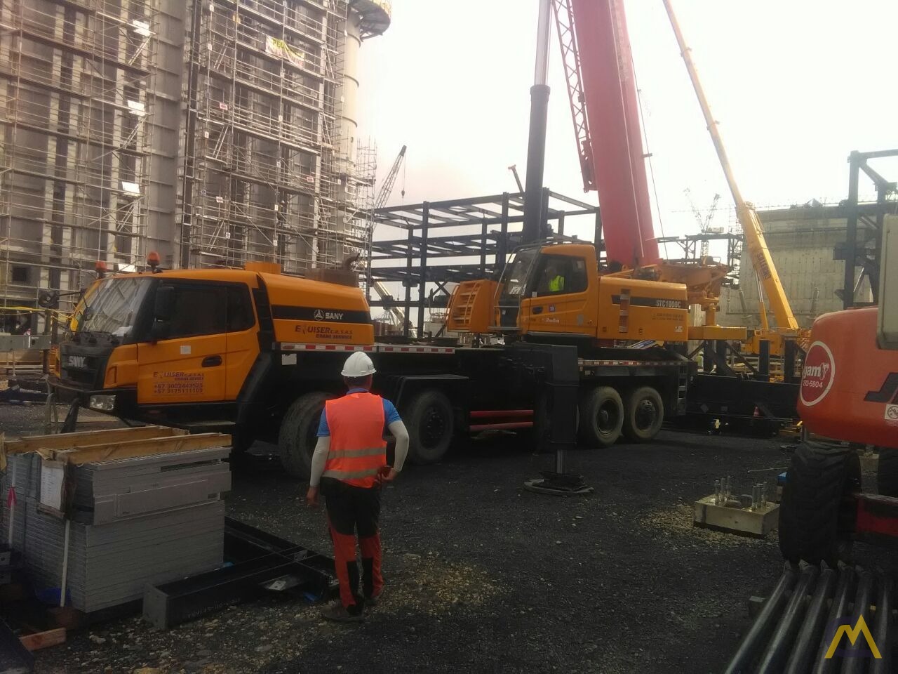 Sany STC1000C 100-Ton Telescopic Truck Crane 5