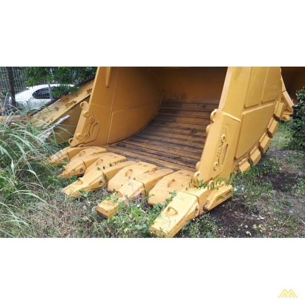 Caterpillar 6015B Crawler Excavator 6
