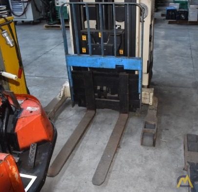 Crown 35RRTT 1.75-Ton Forklift 3