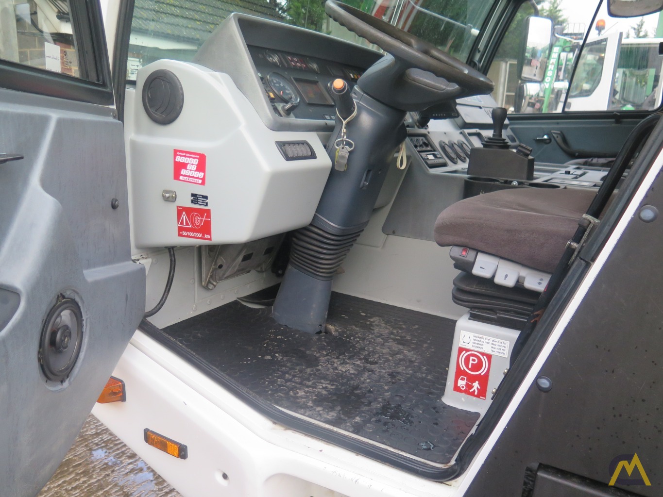 DIRECT FROM USER - 2011 Tadano ATF 220G-5 220-Ton All Terrain Crane 8