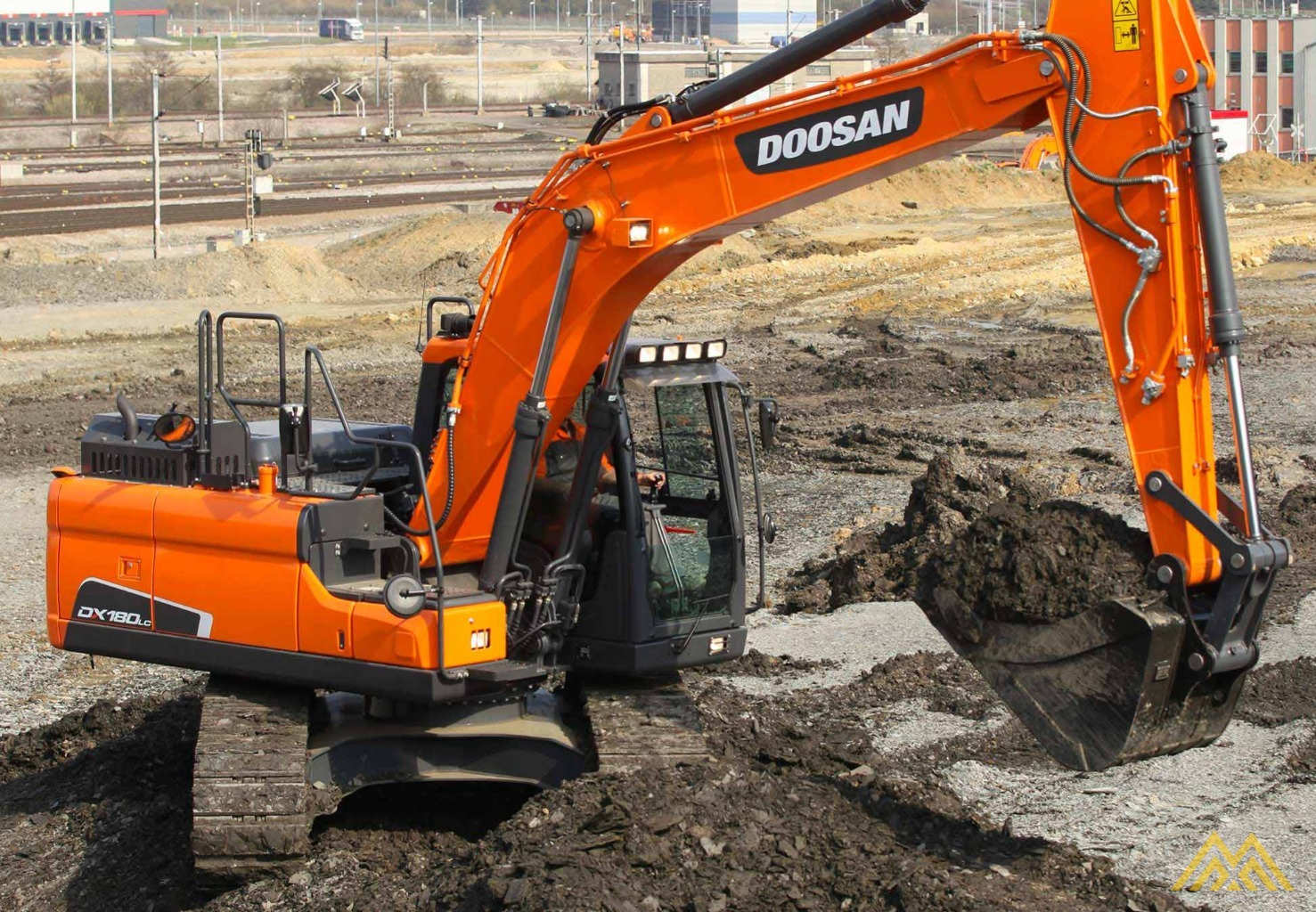 Doosan DX180 LC-5 Excavator 0