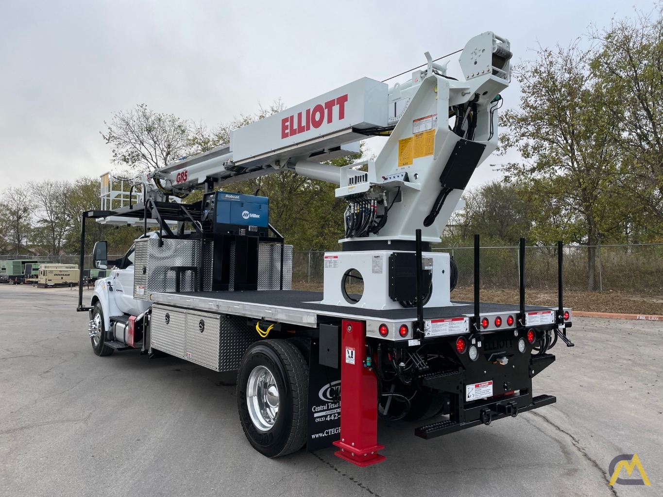 Elliott G85R 3-Ton Aerial Platform Lift Truck 2