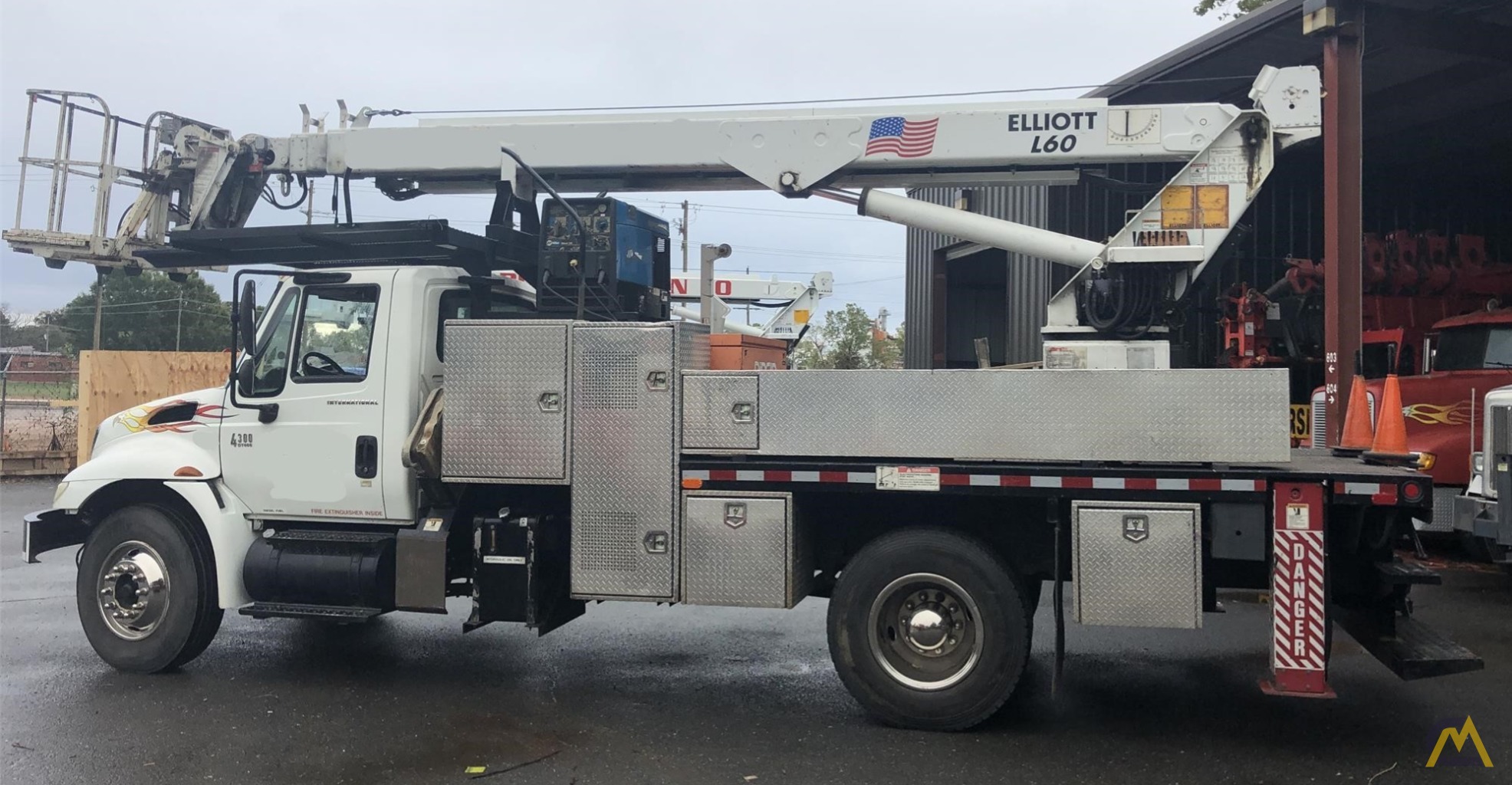 Elliot L60R 3Ton Aerial Platform Lift Truck For Sale Elliott Bucket