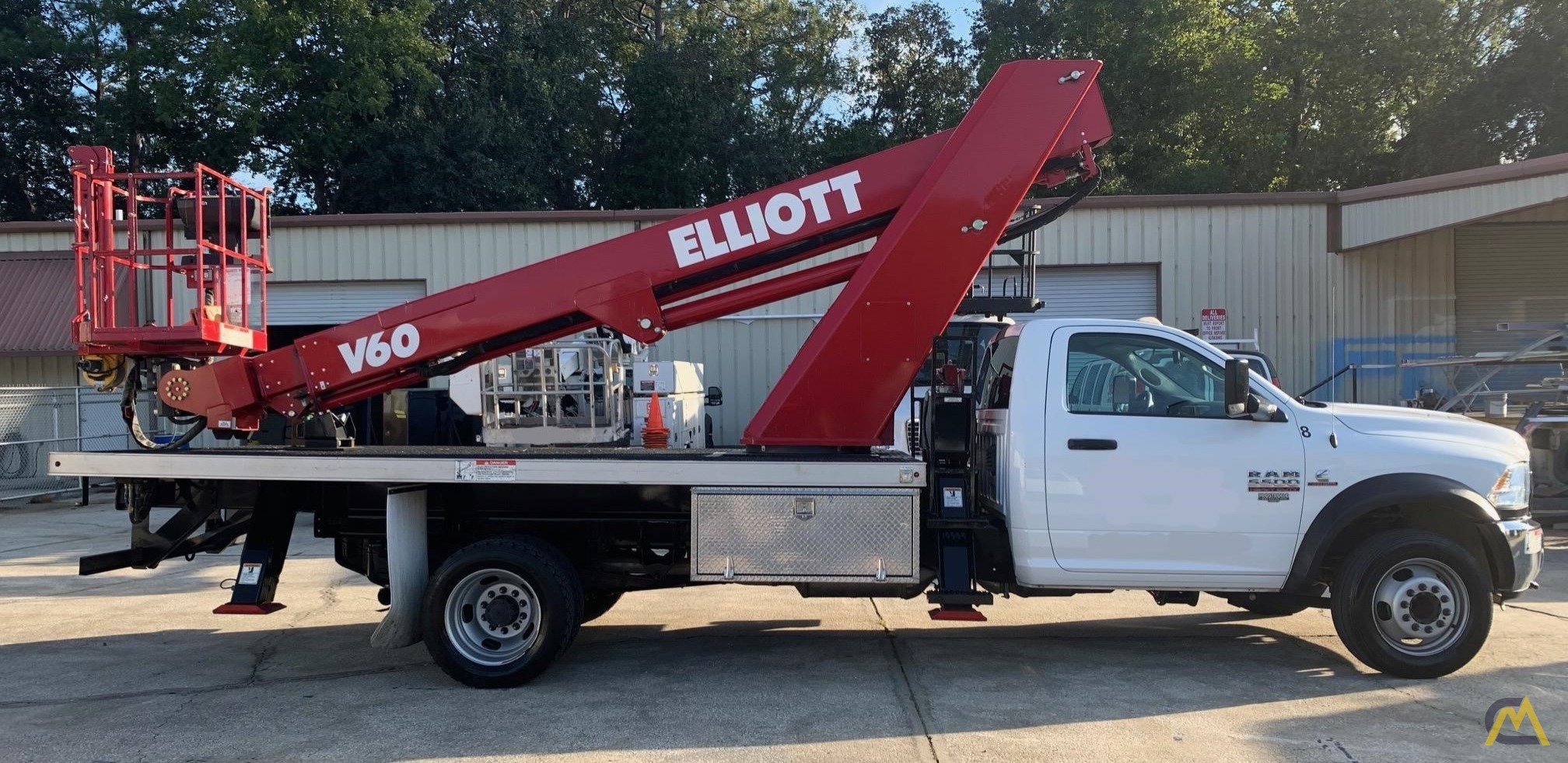 Elliot V60F 0.25Ton Aerial Platform Lift Truck For Sale Elliott Bucket