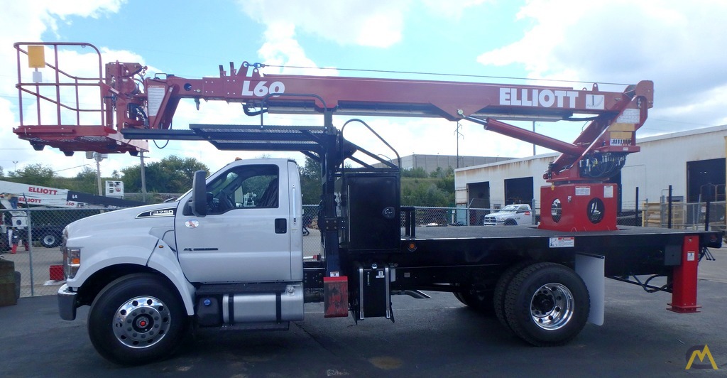 Elliott L60R on 2018 Ford F750, diesel engine 2