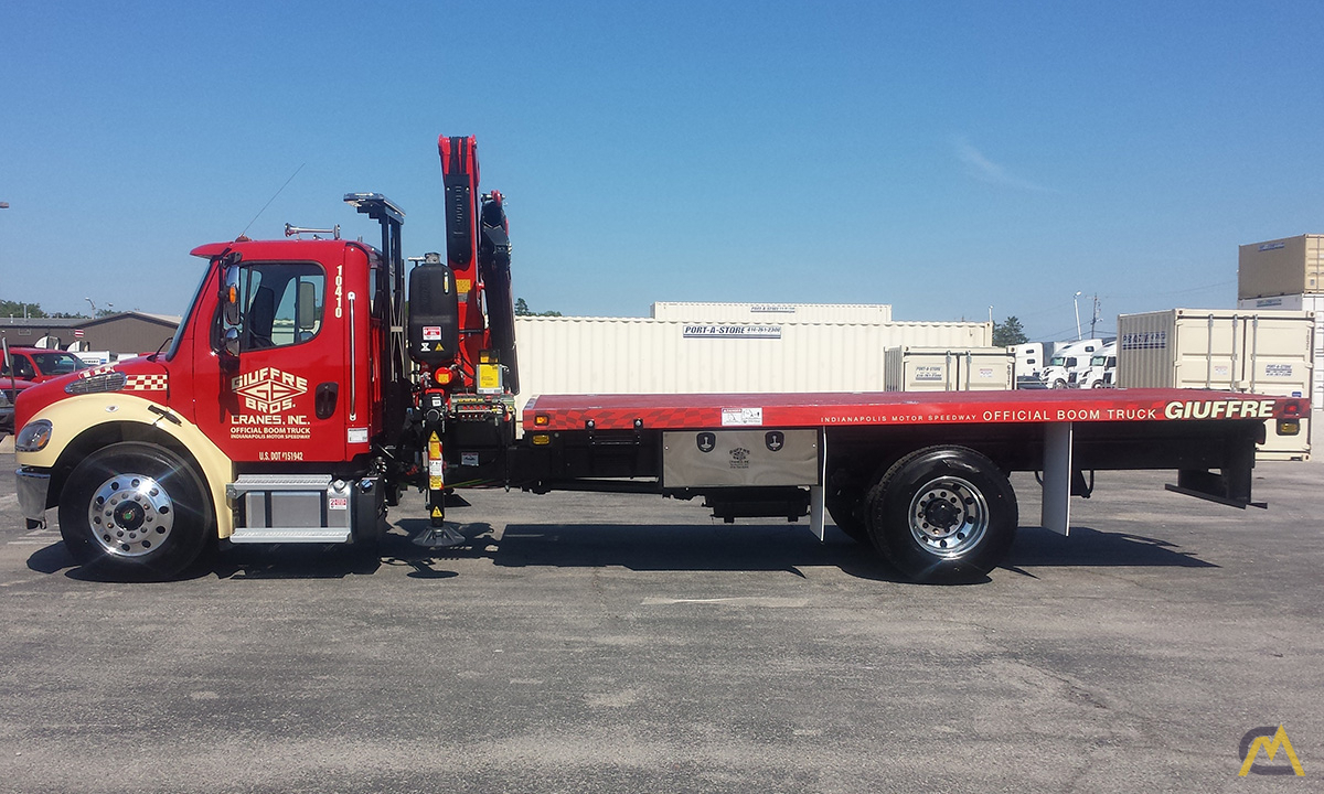 Fassi F110A.0.23 11.20-ton Articulating Knuckleboom Crane on FREIGHTLINER M2 106 2