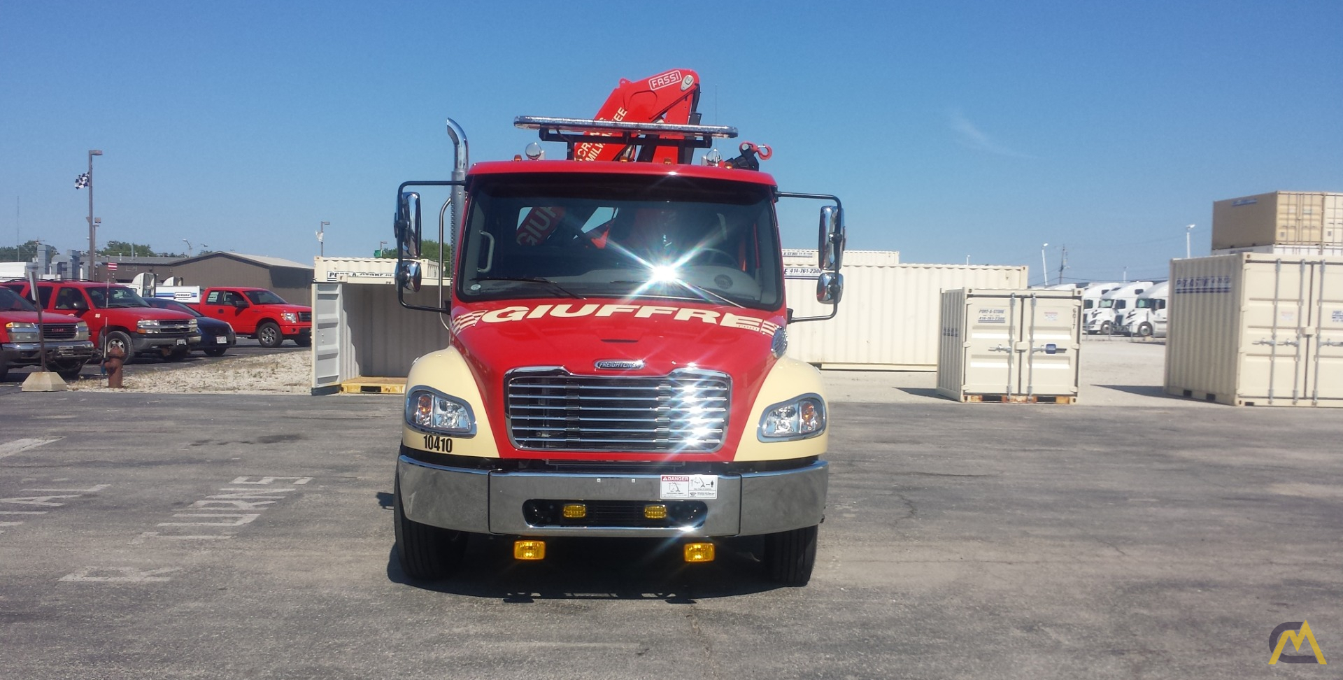Fassi F110A.0.23 11.20-ton Articulating Knuckleboom Crane on FREIGHTLINER M2 106 7