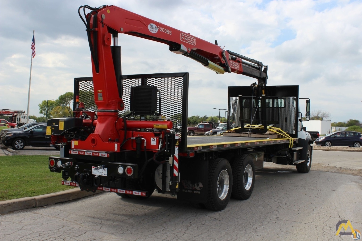 Fassi F195AS 20.33-Ton Knuckle Boom Articulating Crane 2