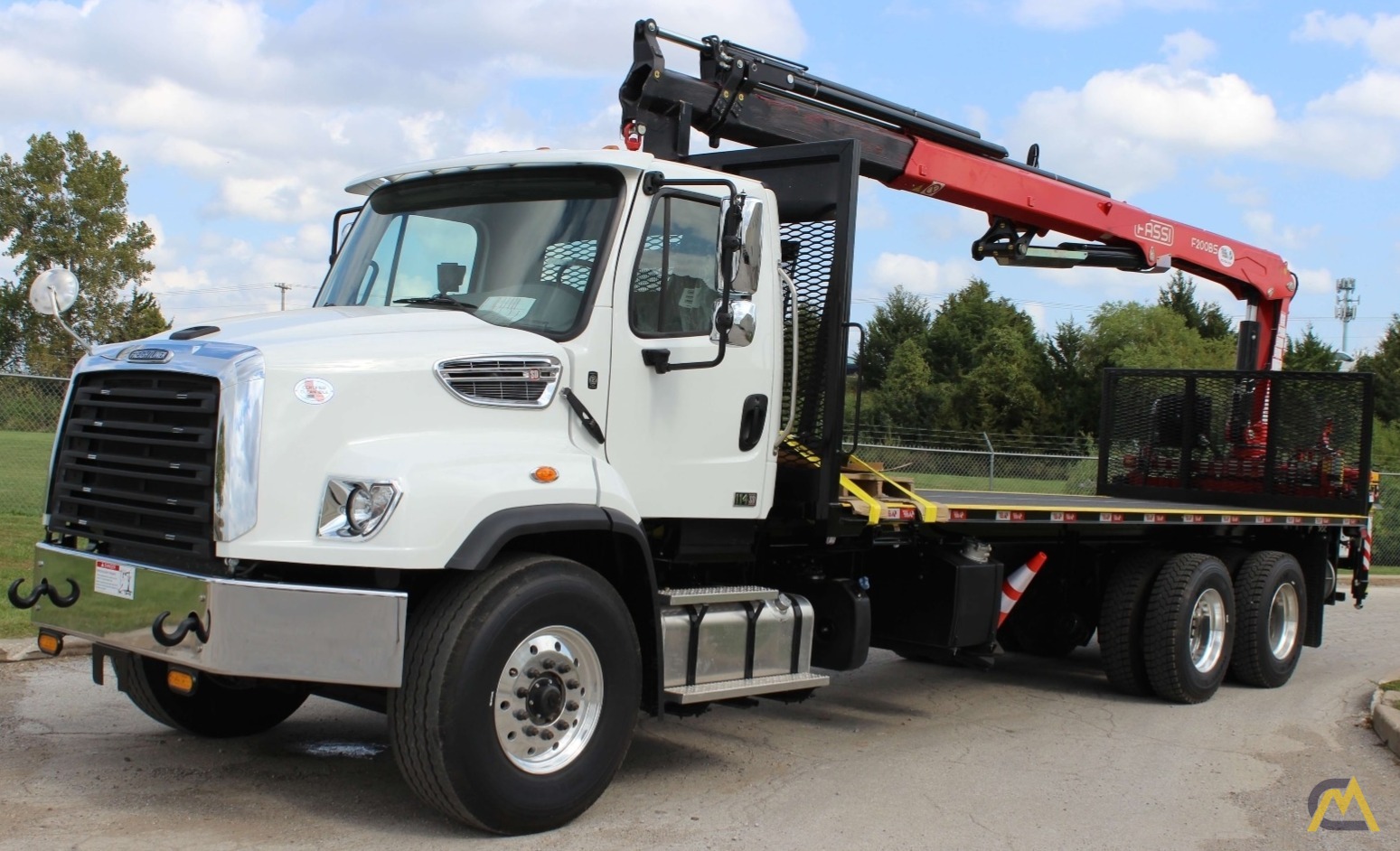 Fassi F195AS 20.33-Ton Knuckle Boom Articulating Crane 0