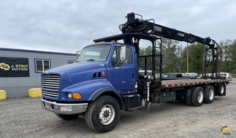 Fassi F230SE.22 52.5' Wallboard Pallet Fork Drywall Loader Crane on