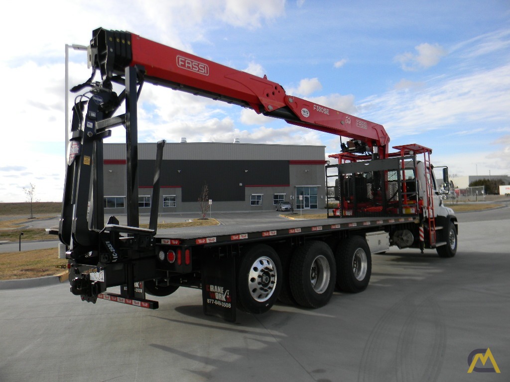 Fassi F330SE.24 2.98-Ton Knuckle Boom Crane 3