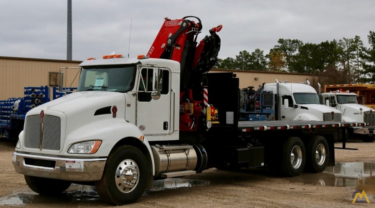 Fassi F335A 34.90-Ton Knuckle Boom Articulating Crane 0