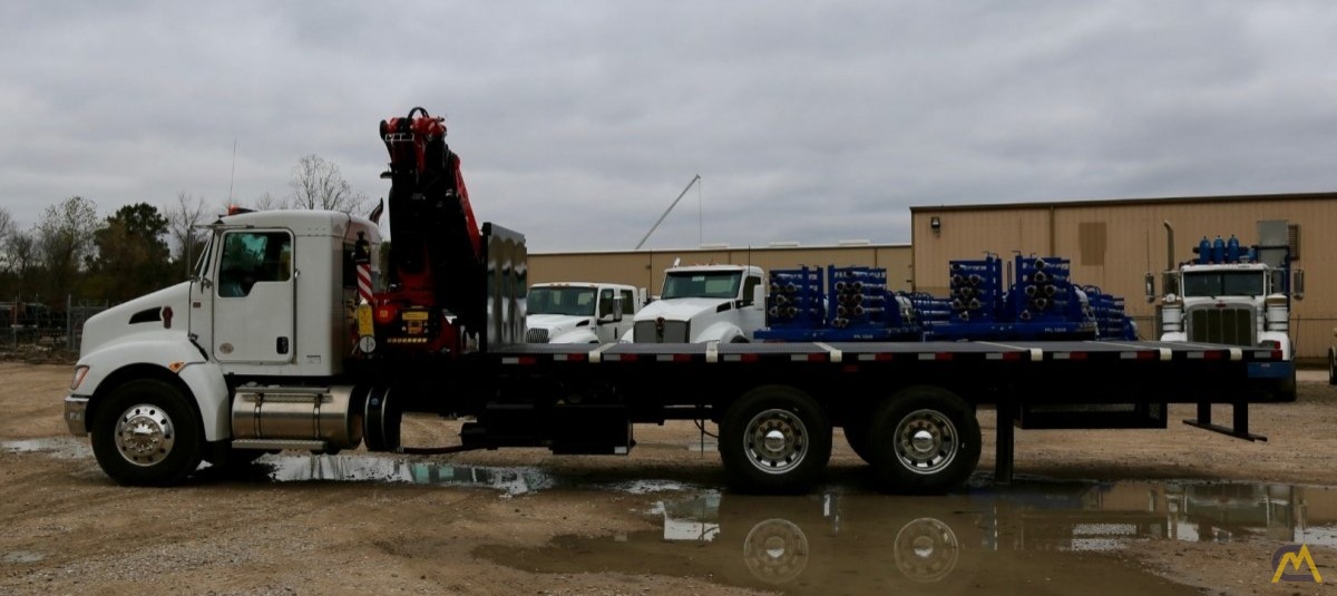 Fassi F335A 34.90-Ton Knuckle Boom Articulating Crane 3
