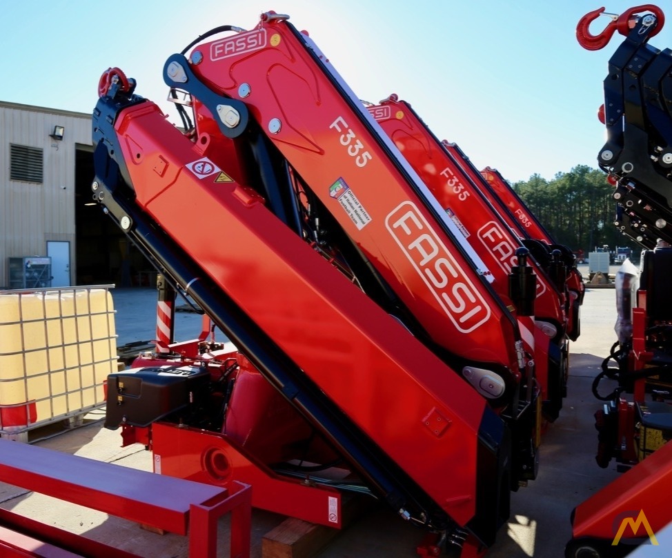 Fassi F335A 34.94-Ton Knuckle Boom Articulating Crane 0