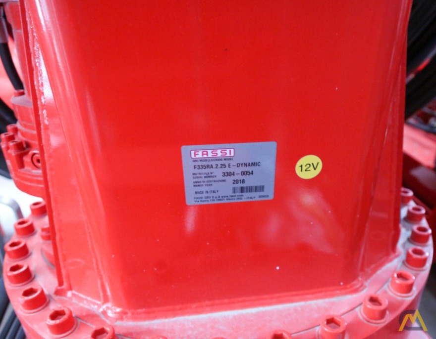 Fassi F335RA.2.25 12.68-Ton Knuckle Boom Articulating Crane 3