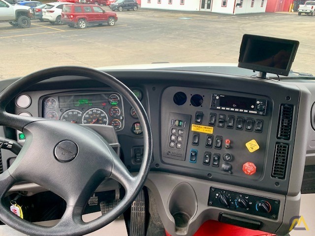 Manitex 26101C Boom Truck Crane on Freightliner 114SD 9