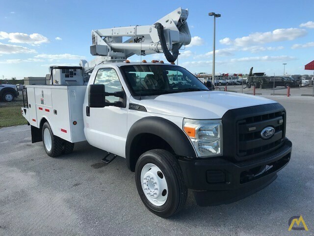 Altec AT37G 42' Articulating Telescopic Boom Aerial Bucket Truck on Ford F550 1