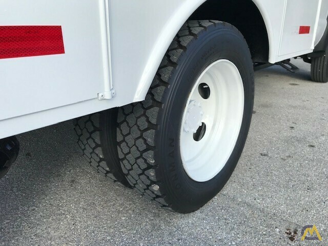 Altec AT37G 42' Articulating Telescopic Boom Aerial Bucket Truck on Ford F550 20