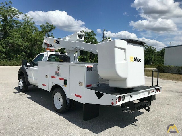 Altec AT37G 42' Articulating Telescopic Boom Aerial Bucket Truck on Ford F550 3
