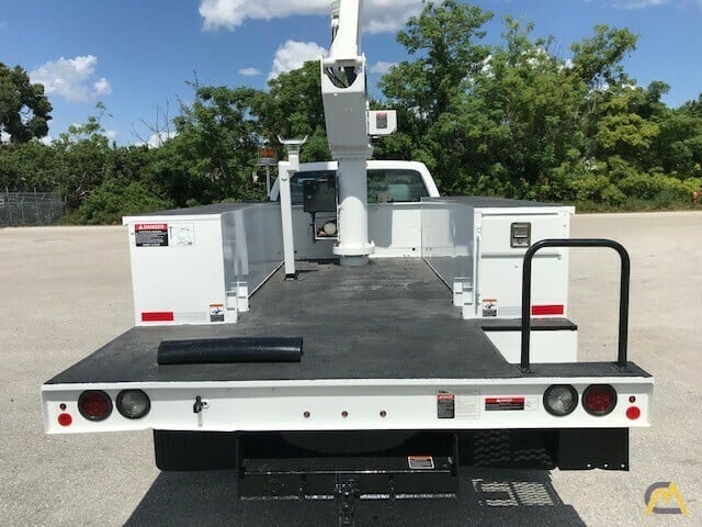 Altec AT37G 42' Articulating Telescopic Boom Aerial Bucket Truck on Ford F550 25