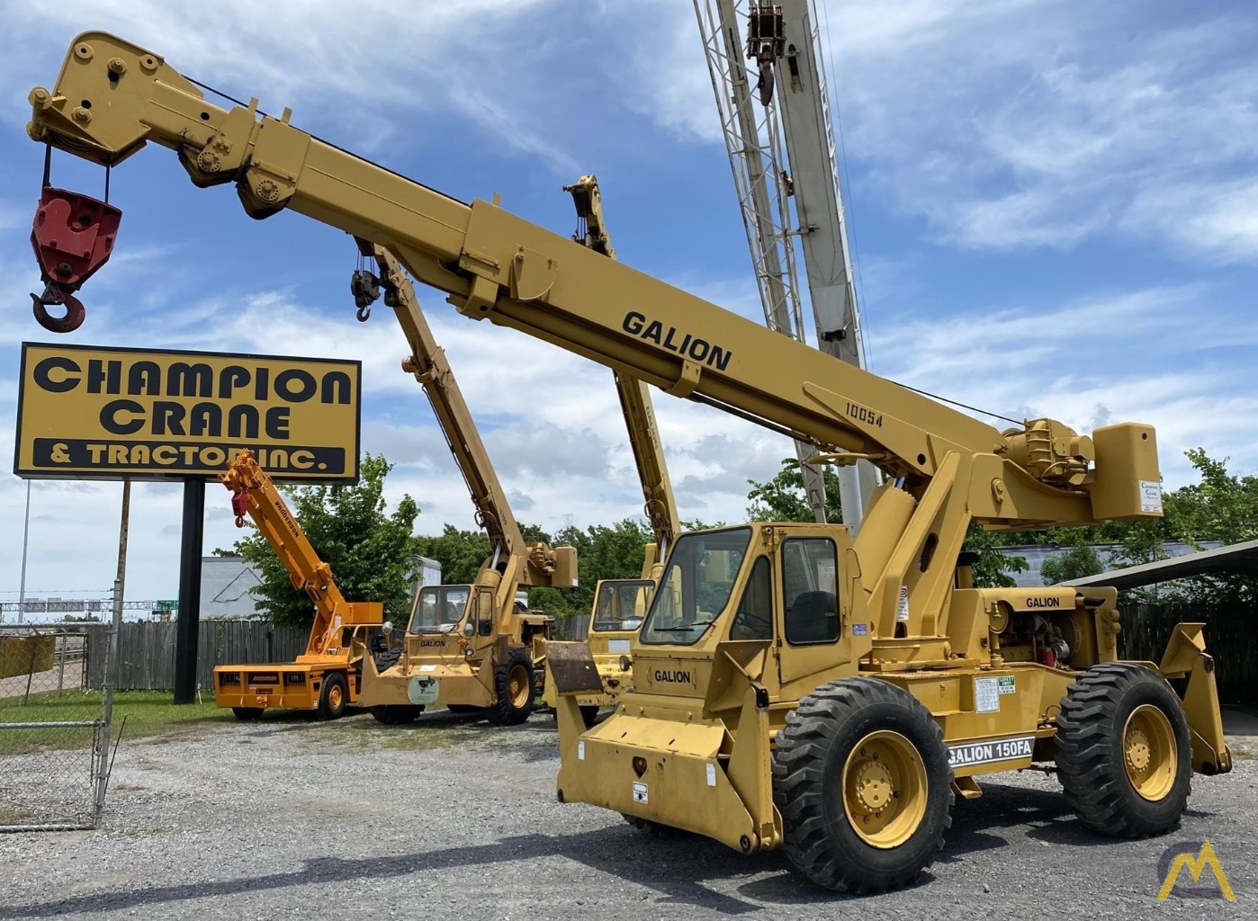 Galion 150FA 15-Ton Down Cab Rough Terrain Crane 1