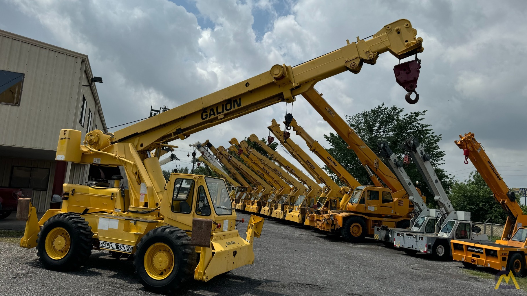 Galion 150FA Down Cab Rough Terrain Crane 3